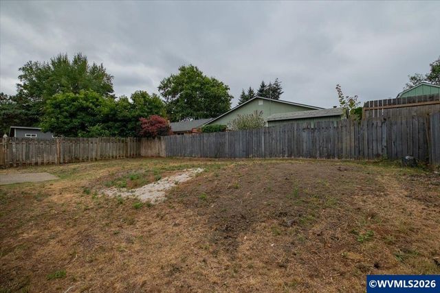 5365 Pike Cir S, Salem, OR 97304