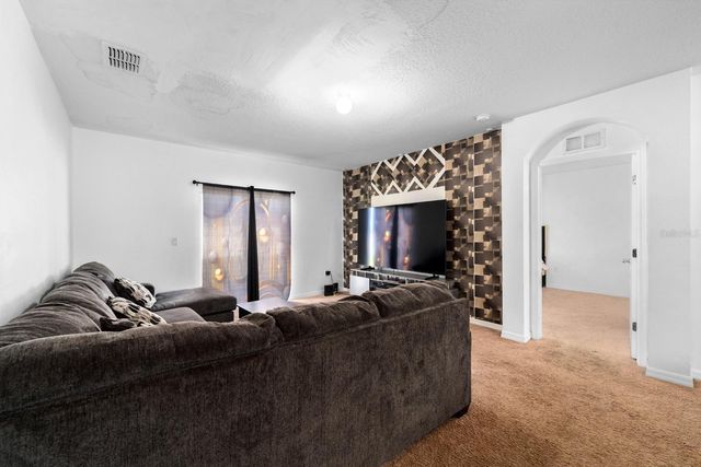 6304 RED HERRING DRIVE, Winter Haven, FL 33881