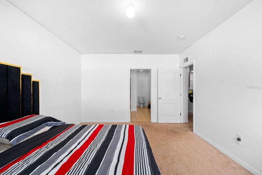 Image 14 of property listing at 6304 RED HERRING DRIVE, Winter Haven, FL 33881