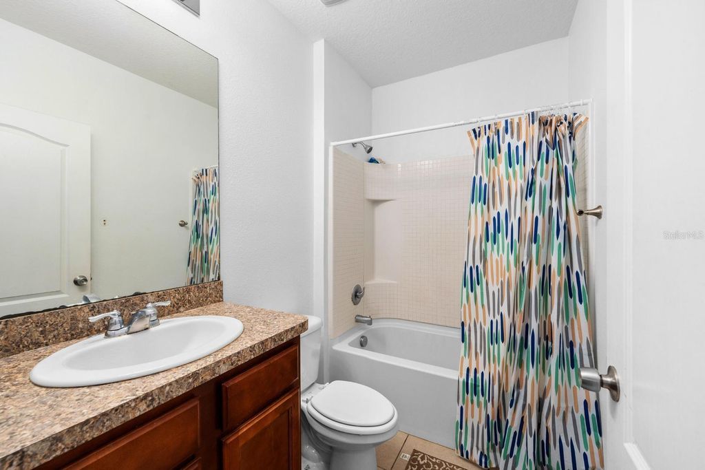 Image 19 of property listing at 6304 RED HERRING DRIVE, Winter Haven, FL 33881