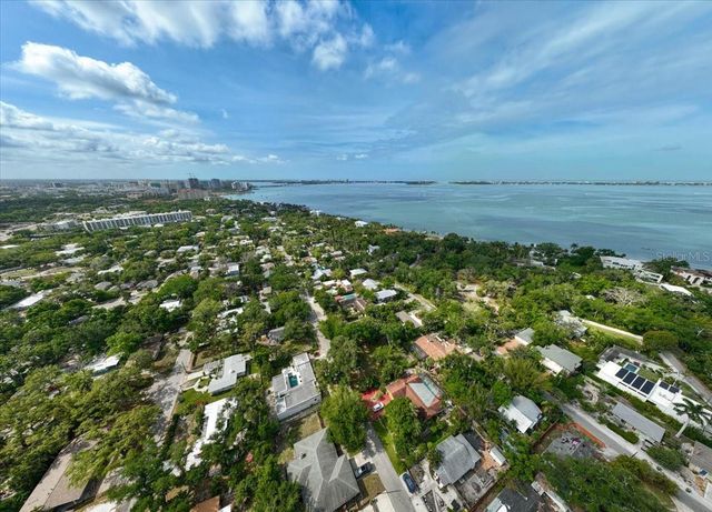 2403 HICKORY AVENUE, Sarasota, FL 34234