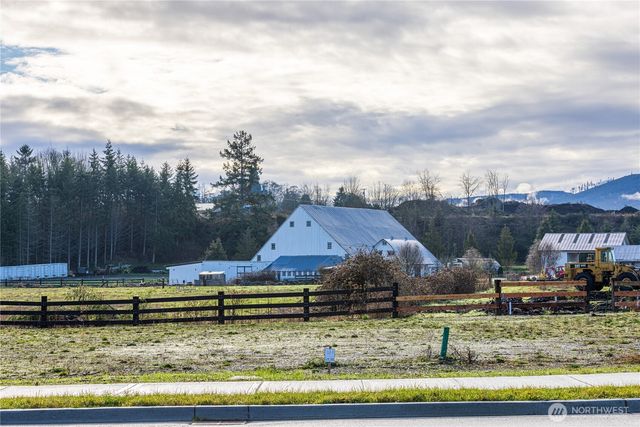 30 Colchester Street, Sequim, WA 98382