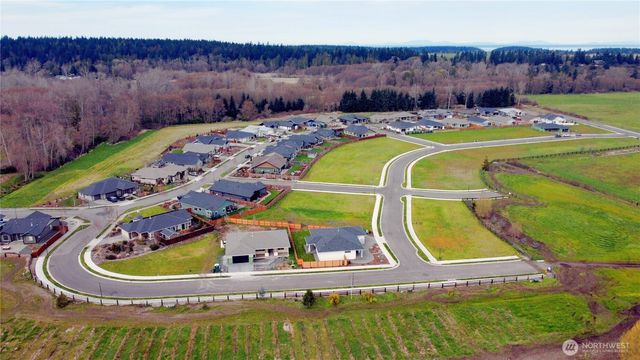 30 Colchester Street, Sequim, WA 98382