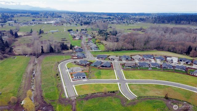 30 Colchester Street, Sequim, WA 98382