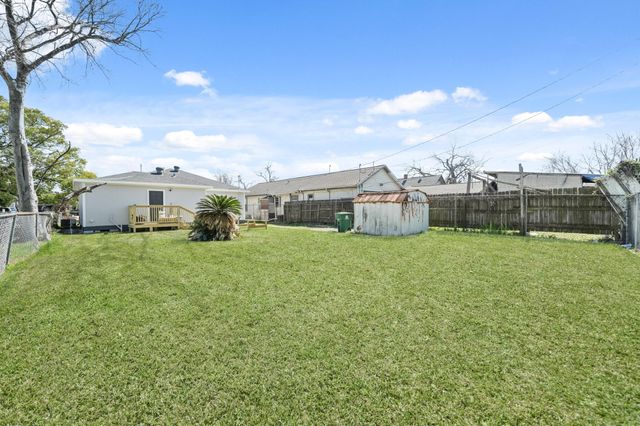618 Hoffman Street, Houston, TX 77020
