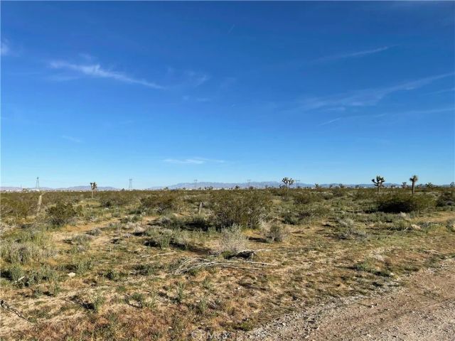 0 Chamberlain, Adelanto, CA 92311