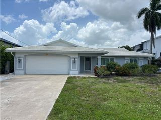 225 3rd ST, Bonita Springs, FL 34134