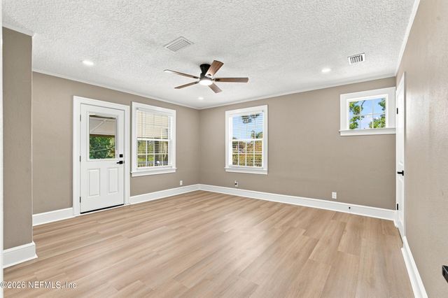 2329 BELOTE Place, Jacksonville, FL 32207