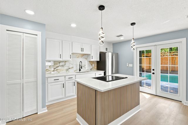 2329 BELOTE Place, Jacksonville, FL 32207