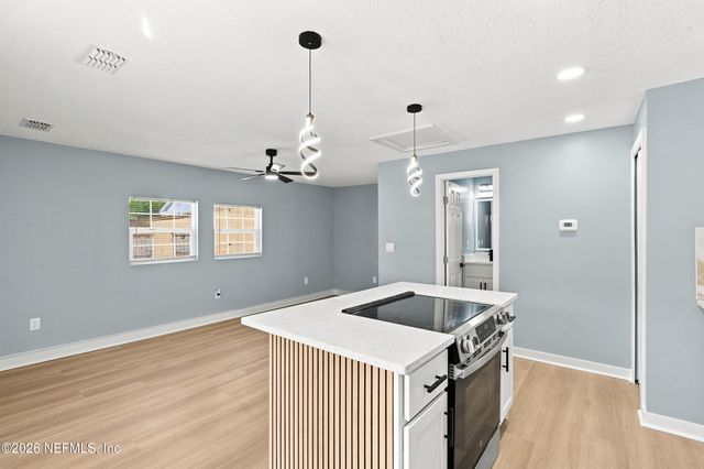 2329 BELOTE Place, Jacksonville, FL 32207