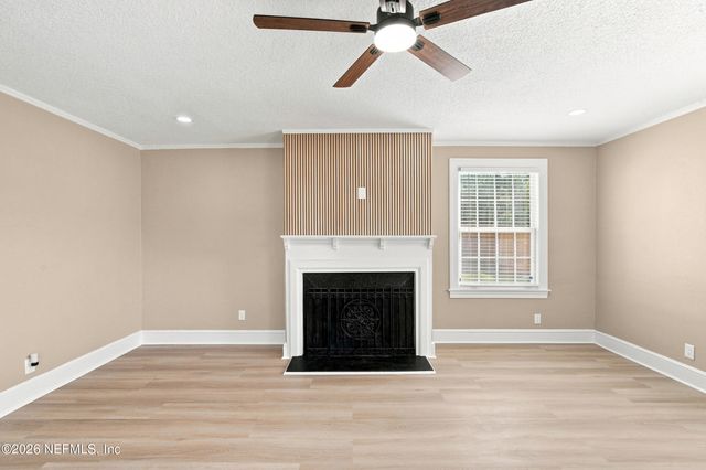 2329 BELOTE Place, Jacksonville, FL 32207