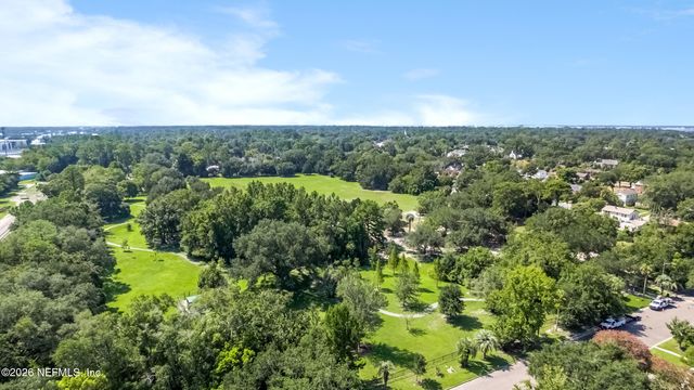 2329 BELOTE Place, Jacksonville, FL 32207