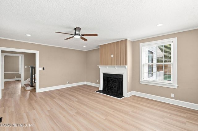 2329 BELOTE Place, Jacksonville, FL 32207