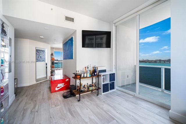 725 NE 22nd St 10A, Miami, FL 33137