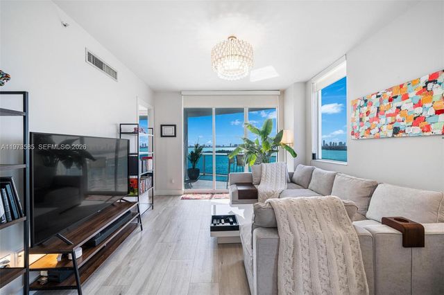 725 NE 22nd St 10A, Miami, FL 33137