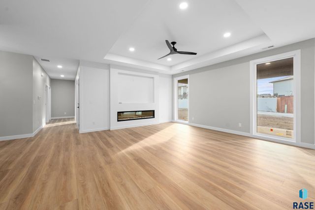 6105 W 54th St Street, Sioux Falls, SD 57107