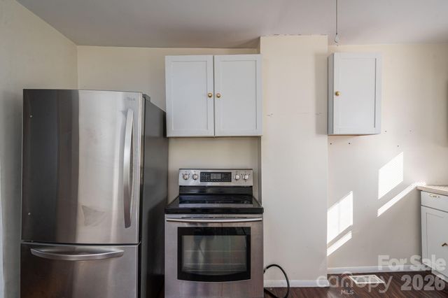 329 W Main Street, Lincolnton, NC 28092