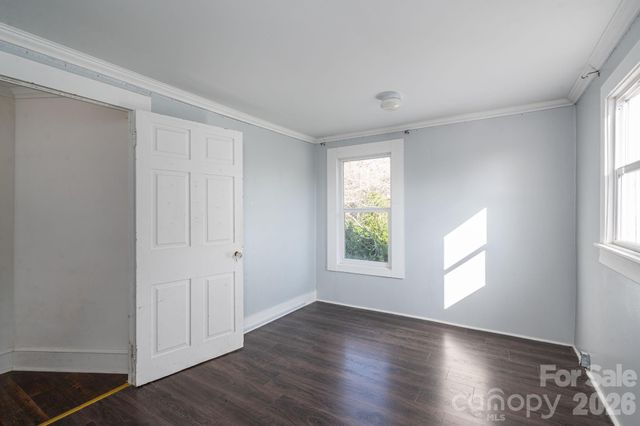 329 W Main Street, Lincolnton, NC 28092