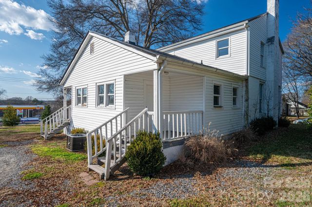 329 W Main Street, Lincolnton, NC 28092