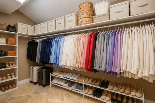 327 Santa Isabel, Newport Beach, CA 92660