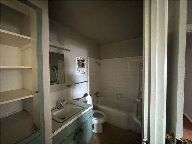 3237 Orlando Dr, Corpus Christi, TX 78411