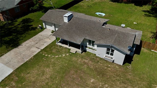 7015 Dover Lane, Richland Hills, TX 76118