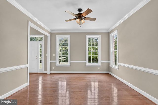 8610 LAROQUE RUN DR, Fredericksburg, VA 22407