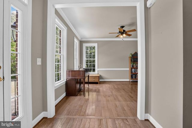 8610 LAROQUE RUN DR, Fredericksburg, VA 22407