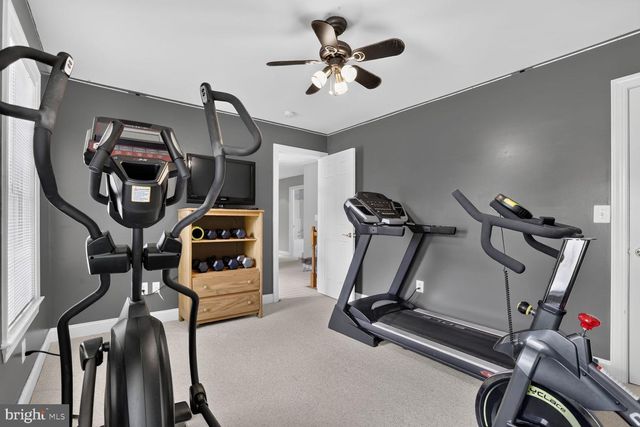 8610 LAROQUE RUN DR, Fredericksburg, VA 22407