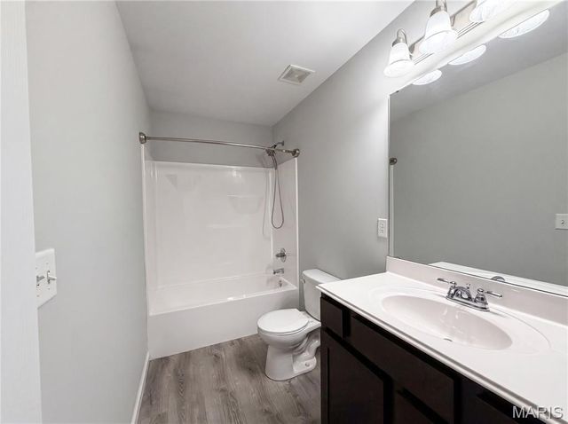 139 Palace Way Drive, Troy, MO 63379