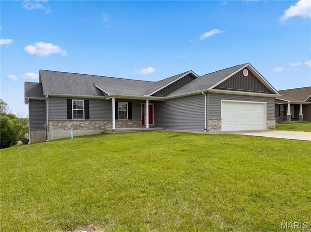 139 Palace Way Drive, Troy, MO 63379
