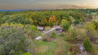 000 Highway V, Drury, MO 65638