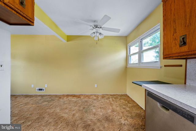 723 S HARMONY RD, Newark, DE 19713