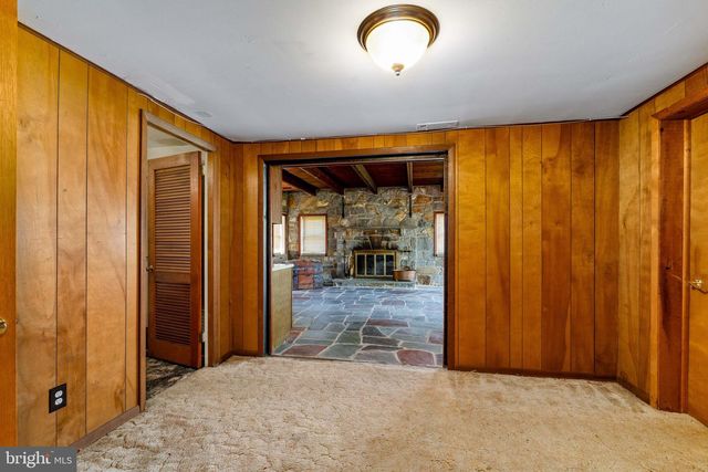 723 S HARMONY RD, Newark, DE 19713