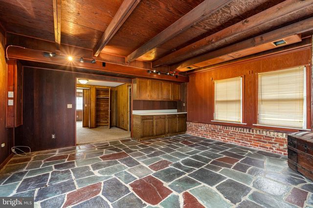 723 S HARMONY RD, Newark, DE 19713