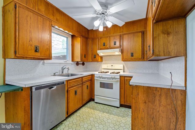 723 S HARMONY RD, Newark, DE 19713