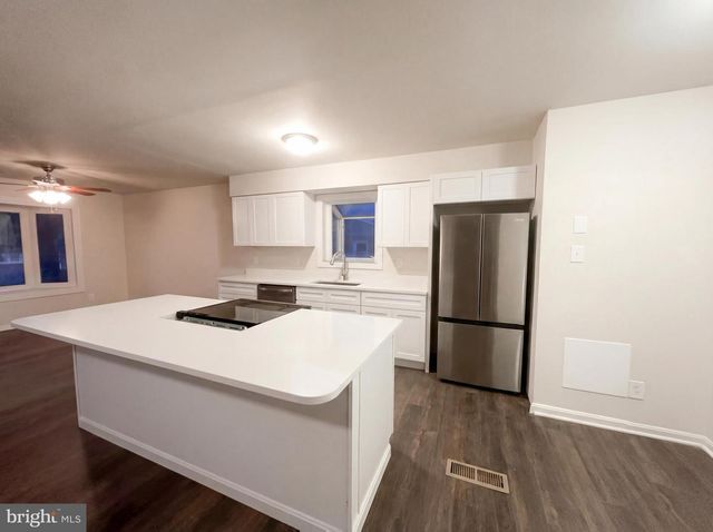 1418 8TH ST, Glenarden, MD 20706