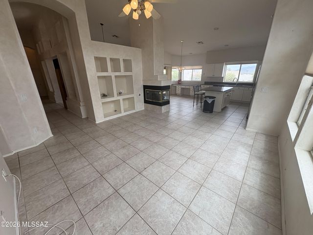 10971 E Soaptree Place, Tucson, AZ 85748