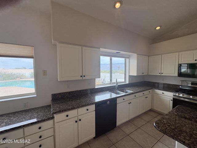 10971 E Soaptree Place, Tucson, AZ 85748