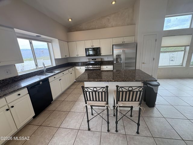 10971 E Soaptree Place, Tucson, AZ 85748