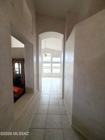 10971 E Soaptree Place, Tucson, AZ 85748
