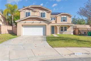 10486 Whitecrown Circle, Corona, CA 92883
