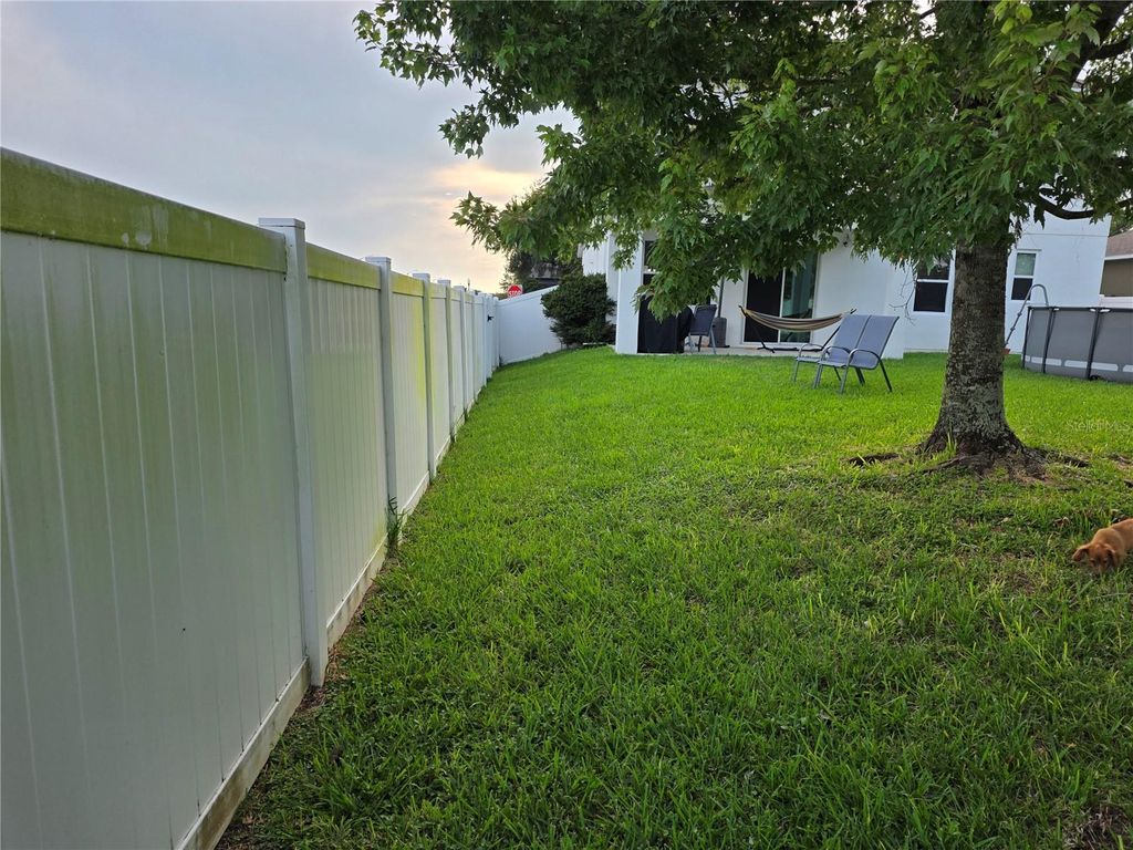 Image 15 of property listing at 12749 GARRIDAN AVENUE, Windermere, FL 34786