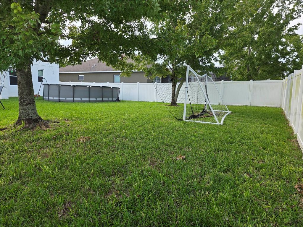 Image 16 of property listing at 12749 GARRIDAN AVENUE, Windermere, FL 34786