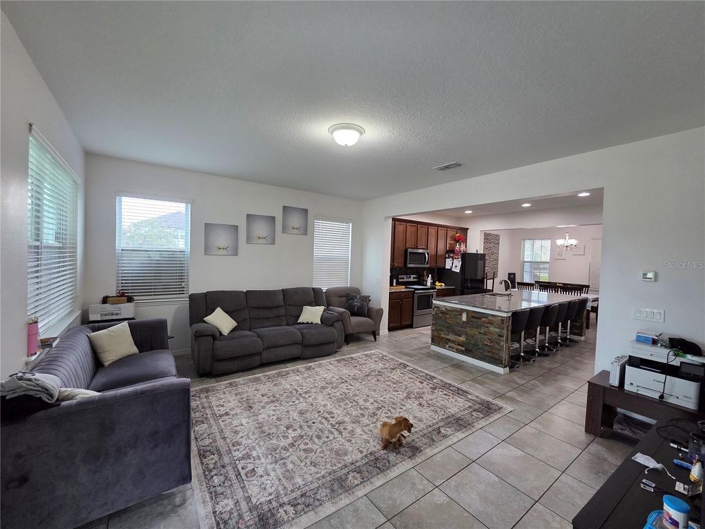 Image 19 of property listing at 12749 GARRIDAN AVENUE, Windermere, FL 34786