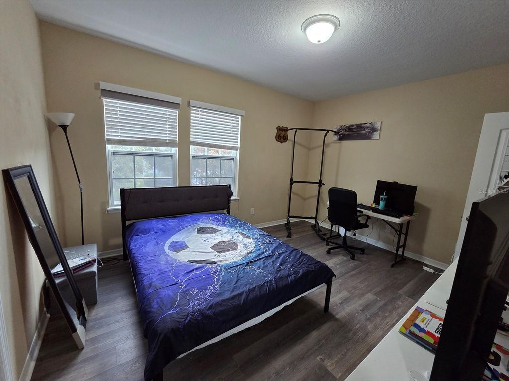 Image 24 of property listing at 12749 GARRIDAN AVENUE, Windermere, FL 34786