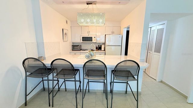 37 AVE. ISLA VERDE 1115, Carolina, PR 00979