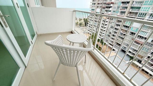 37 AVE. ISLA VERDE 1115, Carolina, PR 00979