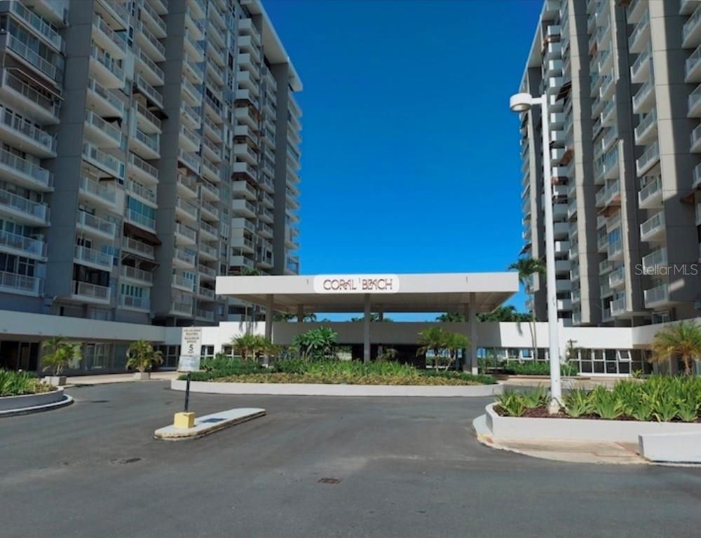 37 AVE. ISLA VERDE 1115, Carolina, PR 00979