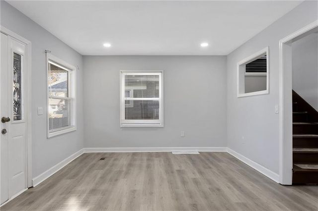 3805 Bellefontaine Avenue, Kansas City, MO 64128